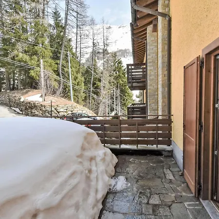 Giglio By Interhome